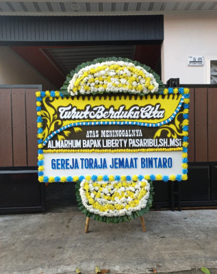 Papan Bunga Duka di Muara Tiga